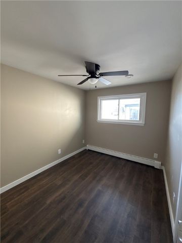 215 Martin Ave, Ellport Boro, PA 16117