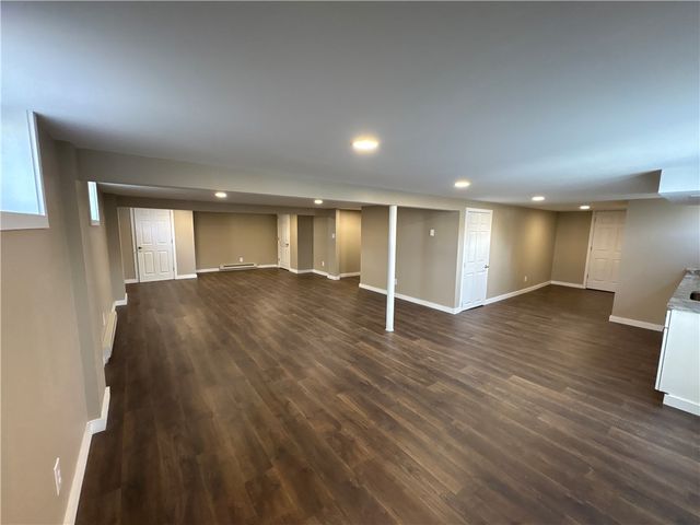 215 Martin Ave, Ellport Boro, PA 16117