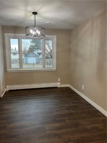 215 Martin Ave, Ellport Boro, PA 16117