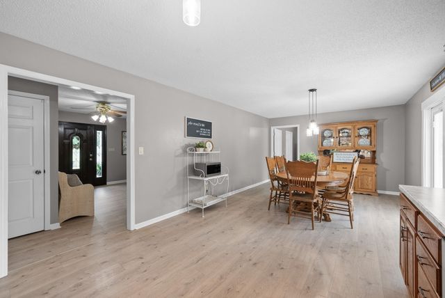 2430 Underwood Rd, Cunningham, TN 37052