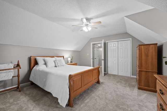 2430 Underwood Rd, Cunningham, TN 37052