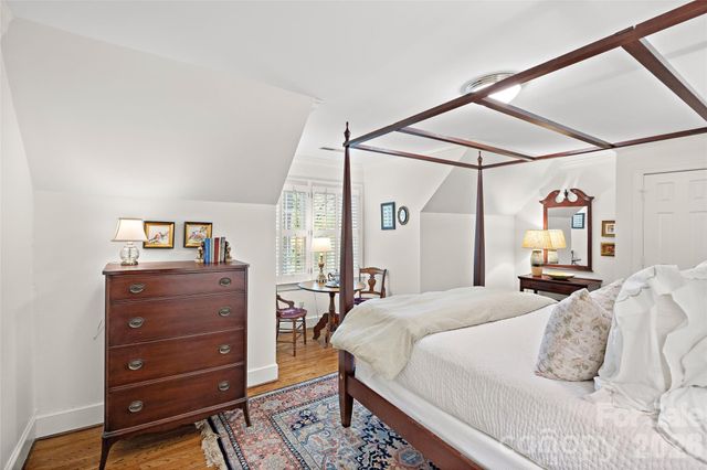 6121 Bentway Drive, Charlotte, NC 28226