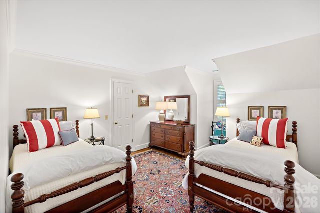 6121 Bentway Drive, Charlotte, NC 28226