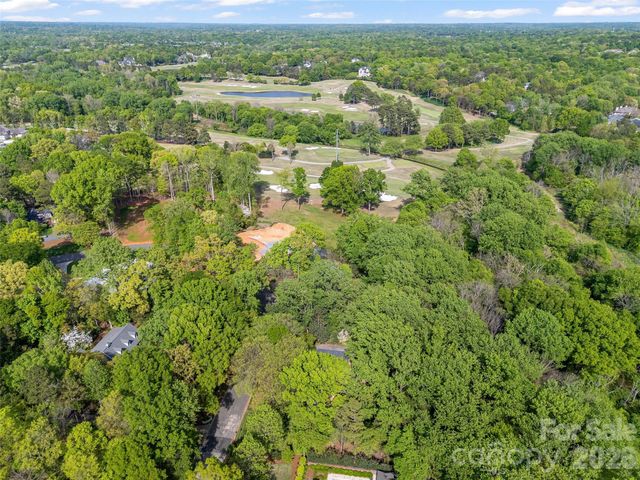 6121 Bentway Drive, Charlotte, NC 28226