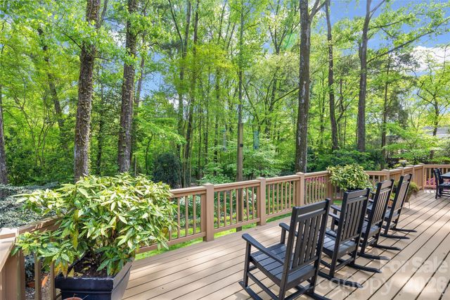 6121 Bentway Drive, Charlotte, NC 28226