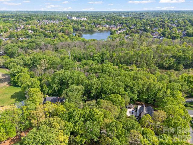 6121 Bentway Drive, Charlotte, NC 28226