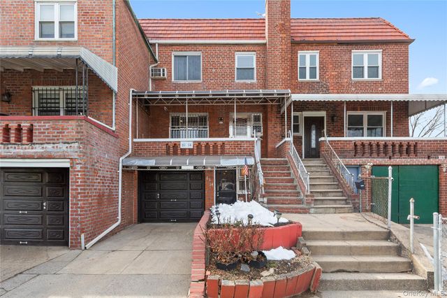 6114 Main Street, Flushing, NY 11367