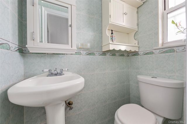 6114 Main Street, Flushing, NY 11367