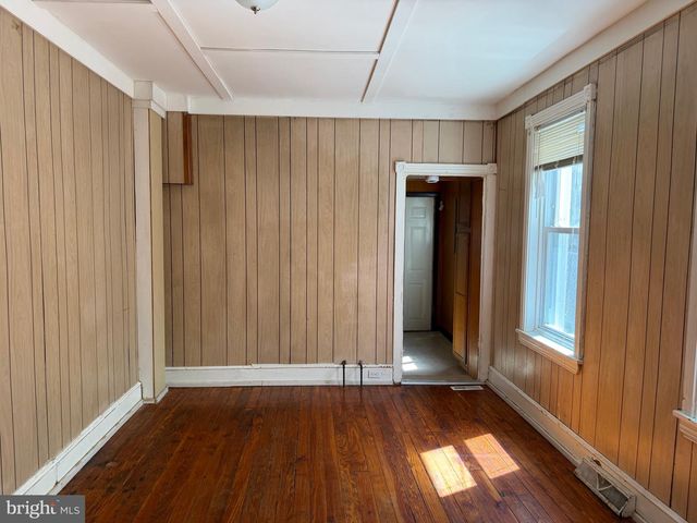 2412 LAMOTTE ST, Wilmington, DE 19802