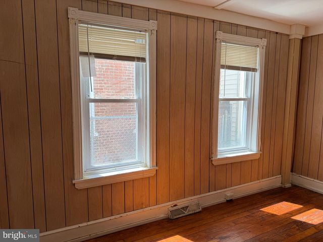 2412 LAMOTTE ST, Wilmington, DE 19802