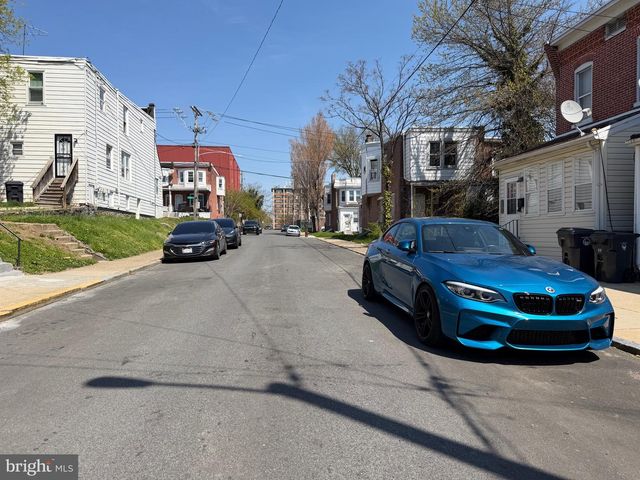 2412 LAMOTTE ST, Wilmington, DE 19802