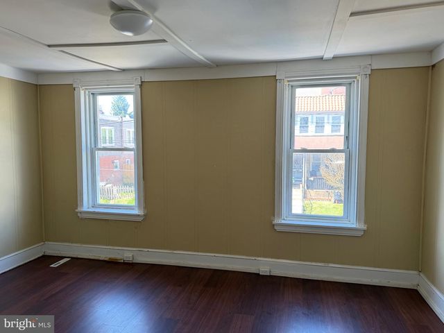 2412 LAMOTTE ST, Wilmington, DE 19802