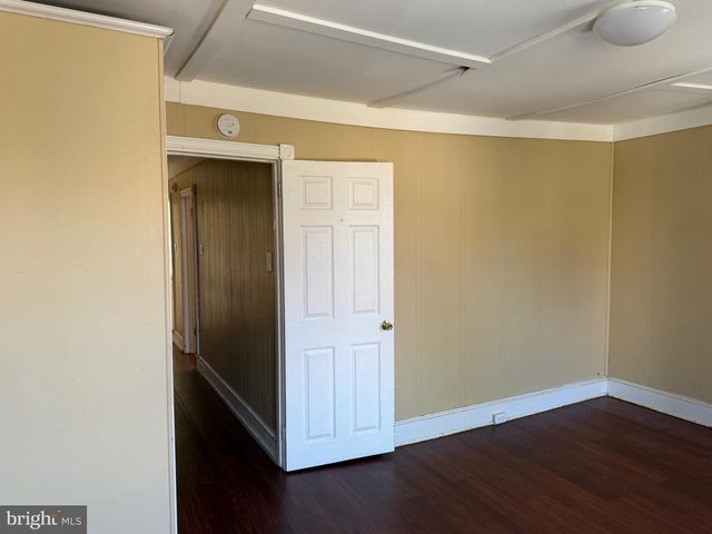 2412 LAMOTTE ST, Wilmington, DE 19802