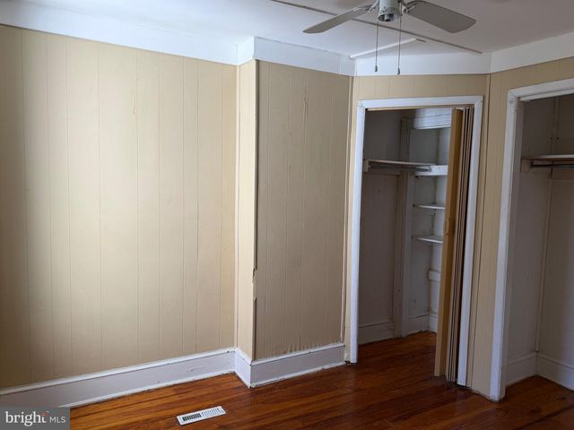 2412 LAMOTTE ST, Wilmington, DE 19802