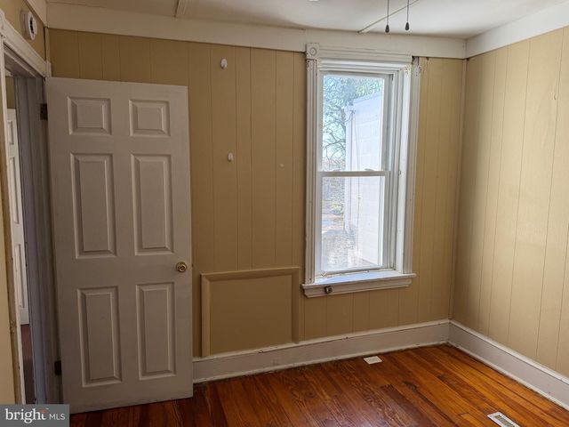 2412 LAMOTTE ST, Wilmington, DE 19802