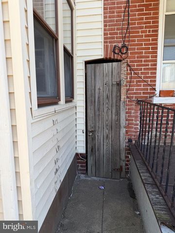 2412 LAMOTTE ST, Wilmington, DE 19802