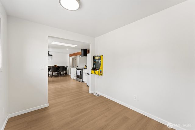 15422 Canyon Road E, Puyallup, WA 98375