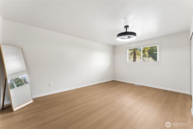 15422 Canyon Road E, Puyallup, WA 98375