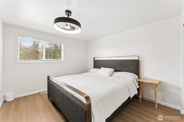 15422 Canyon Road E, Puyallup, WA 98375