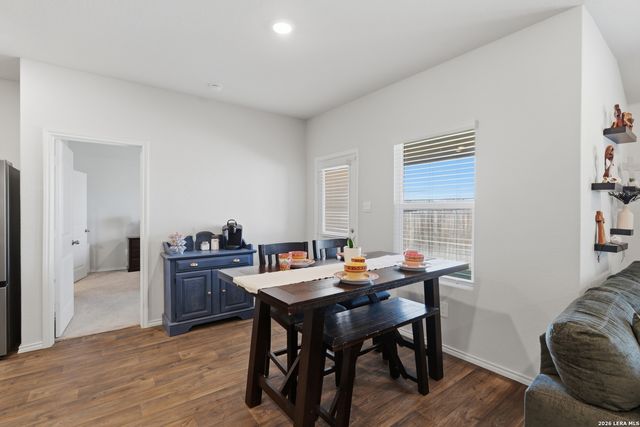 441 MILFOIL DR, Seguin, TX 78155