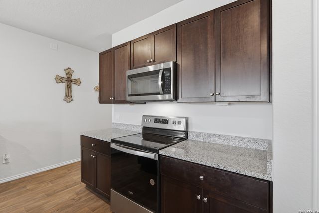 441 MILFOIL DR, Seguin, TX 78155