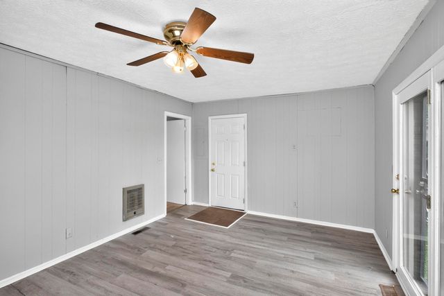 2423 Underwood St, Nashville, TN 37208