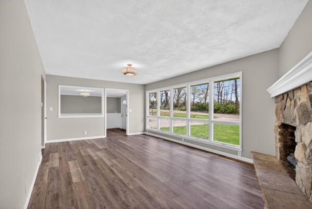 1114 Chapel Road, Parma, MI 49269