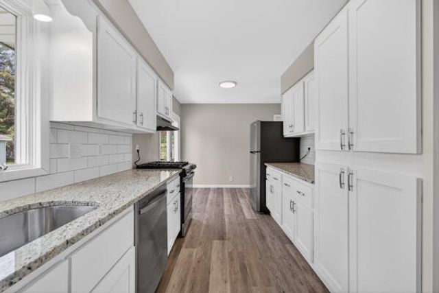 1114 Chapel Road, Parma, MI 49269