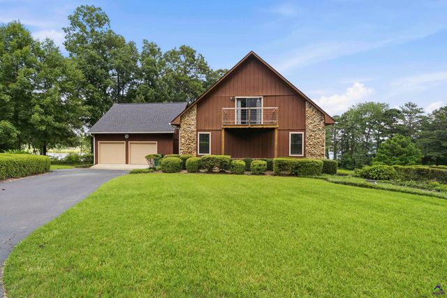 104 Mossland Drive, Perry, GA 31069