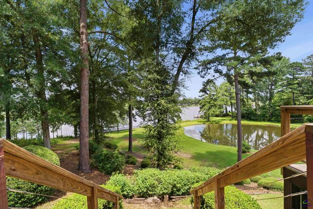 104 Mossland Drive, Perry, GA 31069