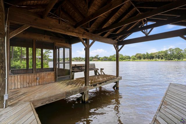 104 Mossland Drive, Perry, GA 31069