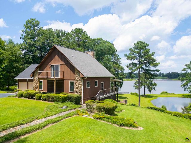 104 Mossland Drive, Perry, GA 31069