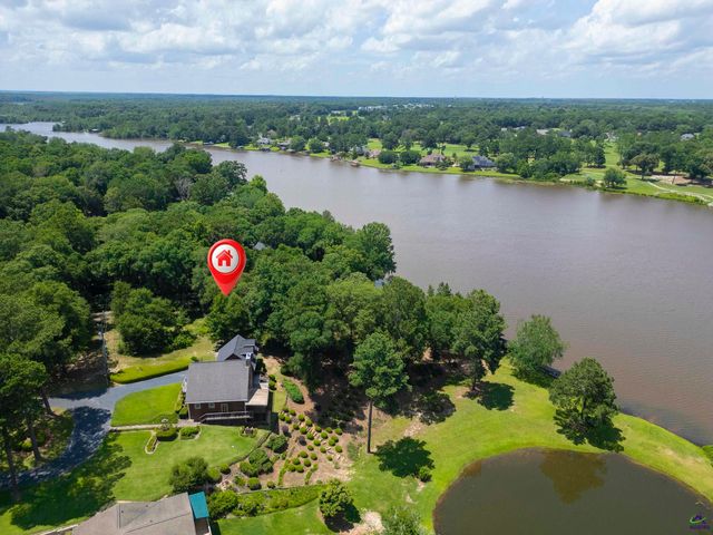 104 Mossland Drive, Perry, GA 31069