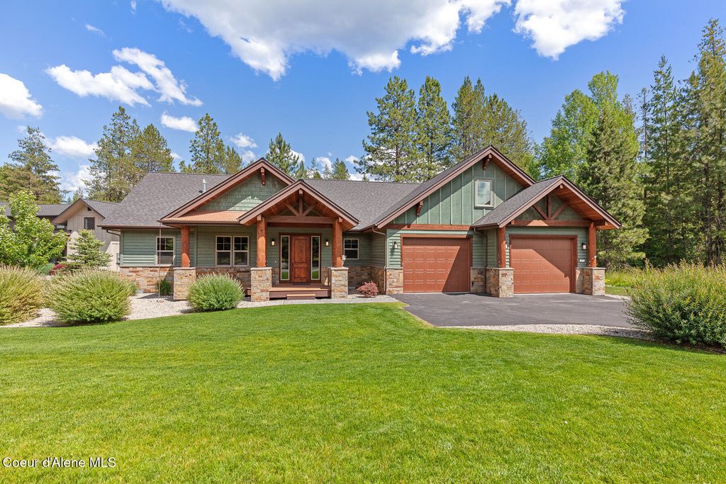 357 ODonnell Dr, Dover, ID 83825
