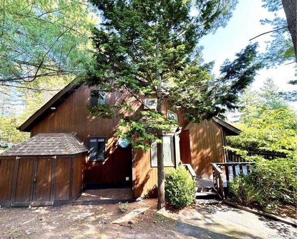 2 Sylvia Lane, Monticello, NY 12701