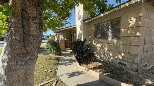 806 Piute Street, Bakersfield, CA 93309