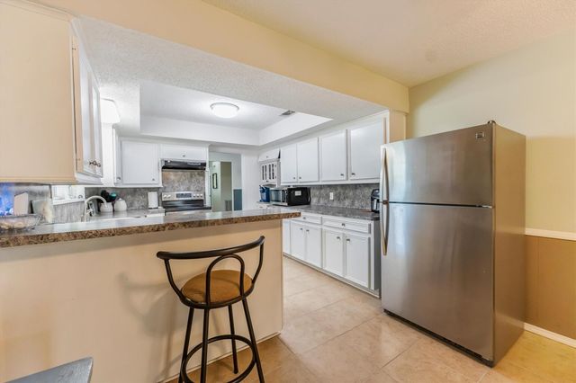 3333 Bent Bough Park, Huntsville, TX 77340