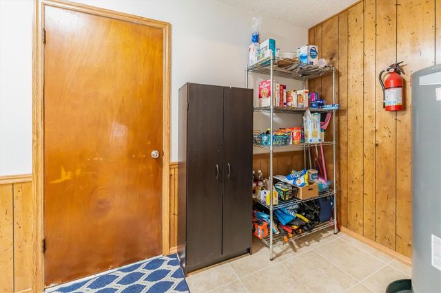 3333 Bent Bough Park, Huntsville, TX 77340