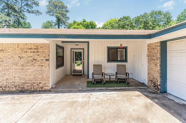 3333 Bent Bough Park, Huntsville, TX 77340