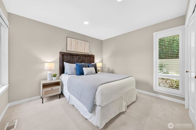 9829 NE 1st Street, Bellevue, WA 98004