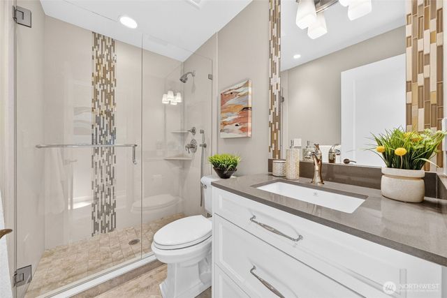 9829 NE 1st Street, Bellevue, WA 98004