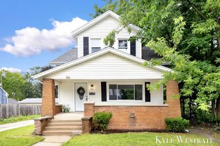 930 Powers Avenue, Grand Rapids, MI 49504