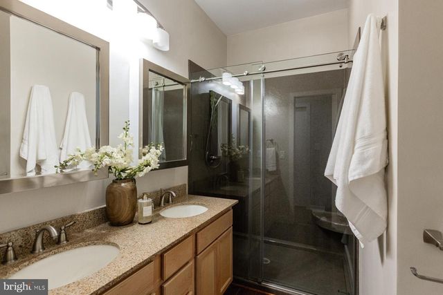 137 S DUKE ST, Lancaster, PA 17602