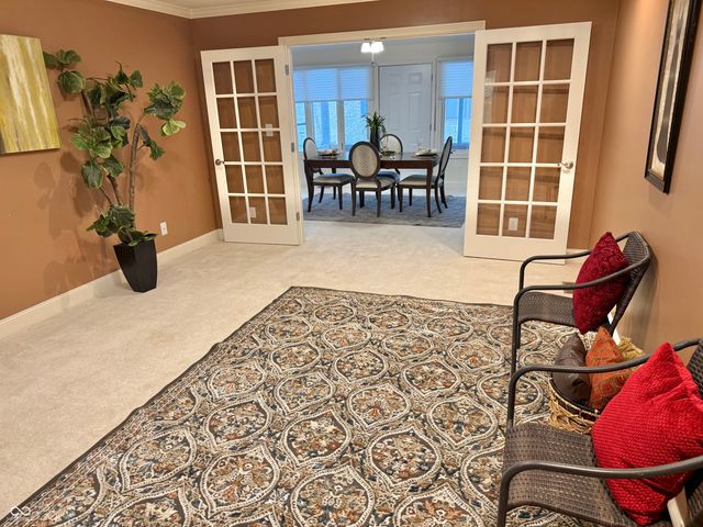 2407 Caramore Circle, Anderson, IN 46011