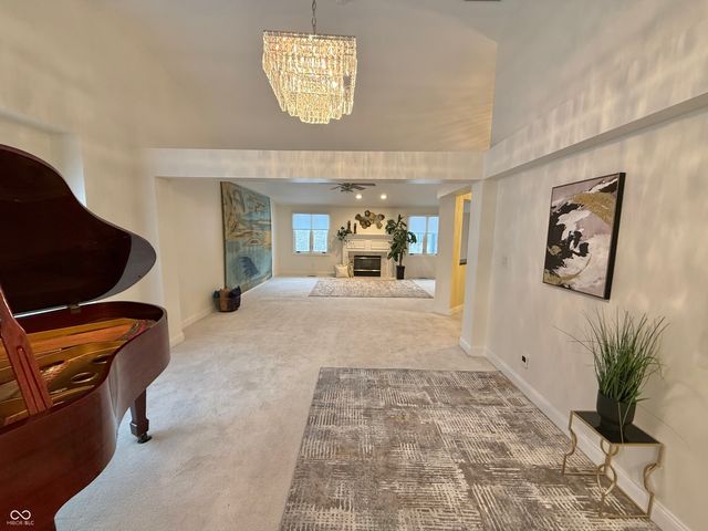 2407 Caramore Circle, Anderson, IN 46011