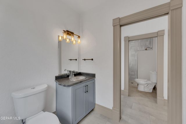 305 W RIO GRANDE Avenue, El Paso, TX 79902