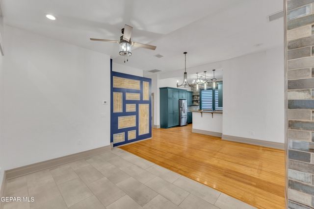 305 W RIO GRANDE Avenue, El Paso, TX 79902