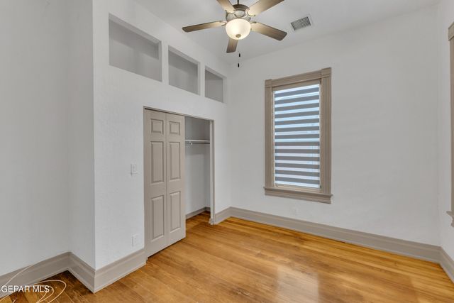 305 W RIO GRANDE Avenue, El Paso, TX 79902