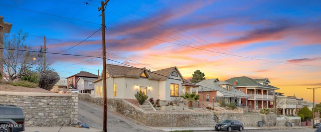 305 W RIO GRANDE Avenue, El Paso, TX 79902