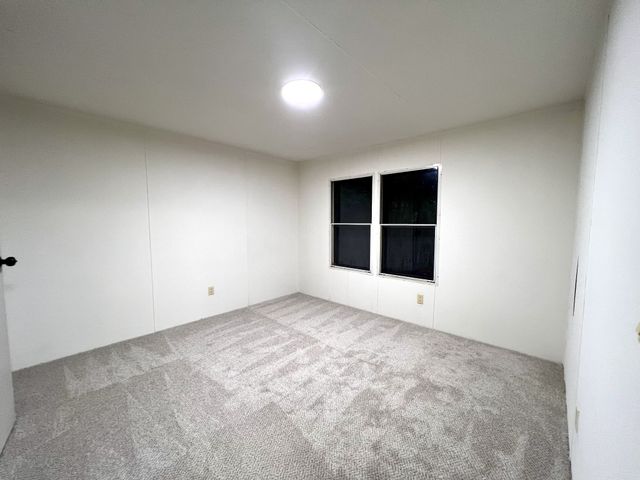 413 Elm Ln, Beechgrove, TN 37018